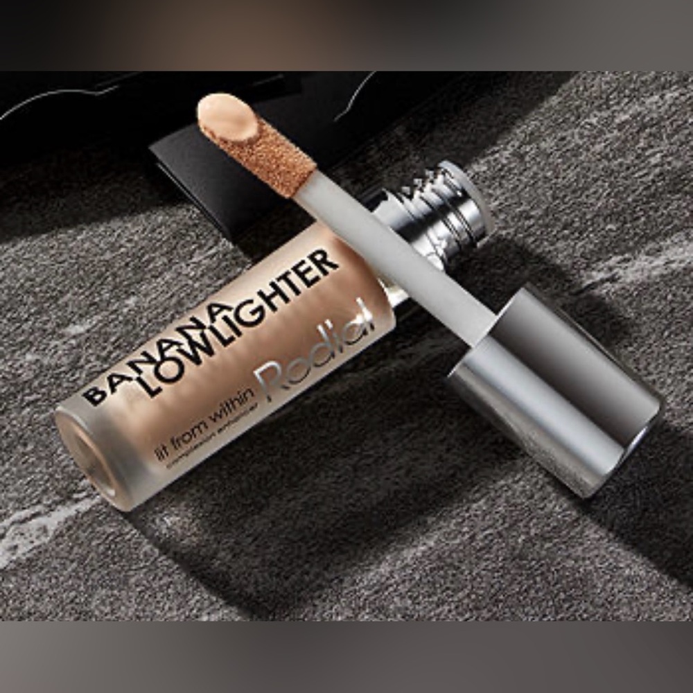 Rodial Banana Low Lighter concealer
